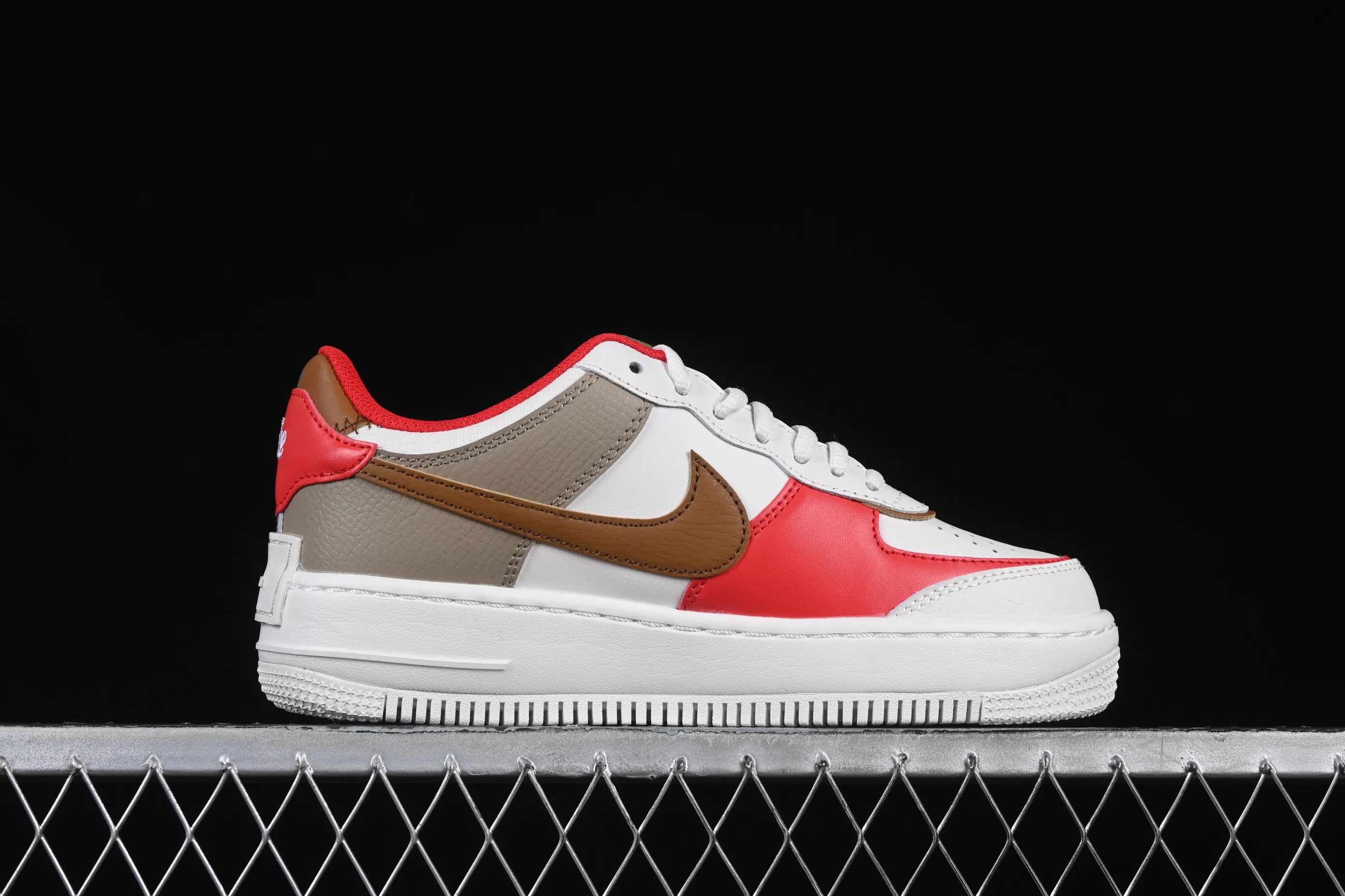 All Categories Nk Air Force 1 Air Force Series Nk Air Force 1 Shadow Air Force Lightweight Increase Nk Air Force 1 Shadow Air Force One Lightweight Increase Low-top Versatile Sneakers HQ3400-030